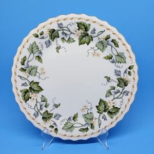 Andre By Sadek Gold Trimmed Flower And Vine 10 3/8" Dinner Plate Japan